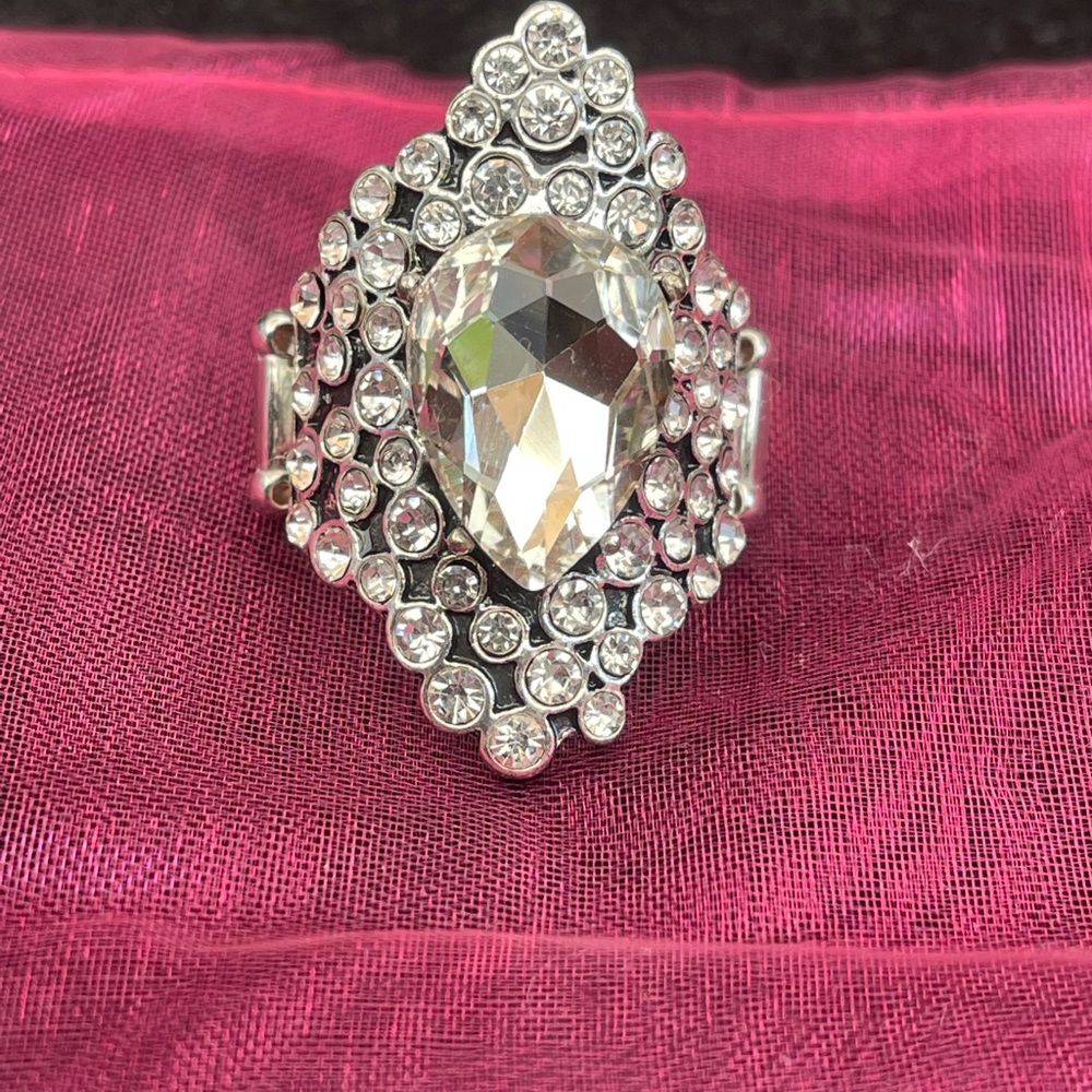 Paparazzi ring